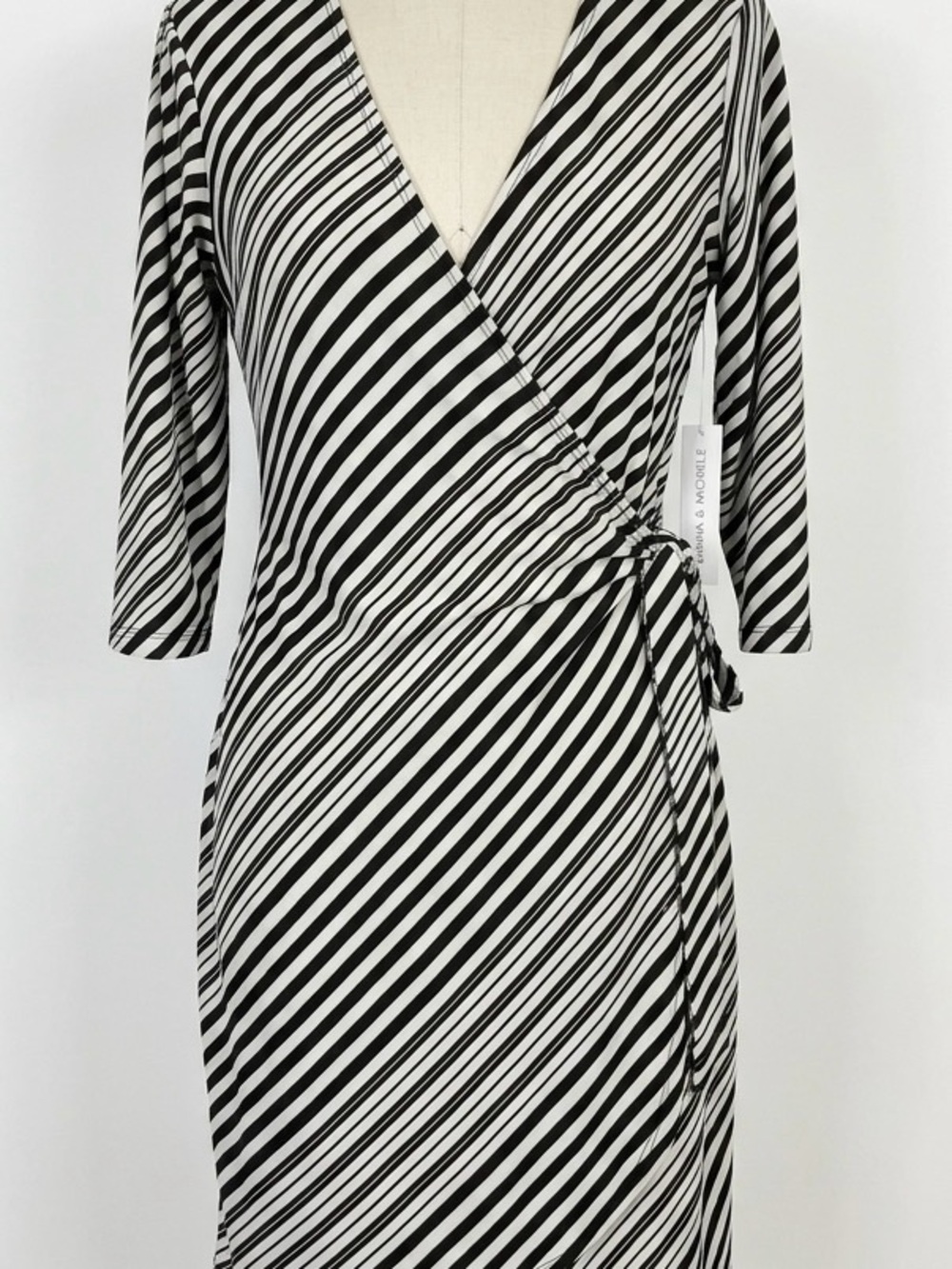 Women’s Emma & Michele Wrap Dress Size M